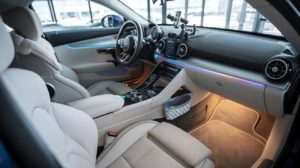 Aksesoris interior mobil dapat menambah kenyamanan